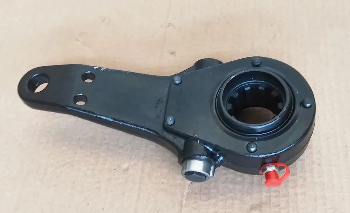 Slack adjuster guide - automatic brake adjuster arm